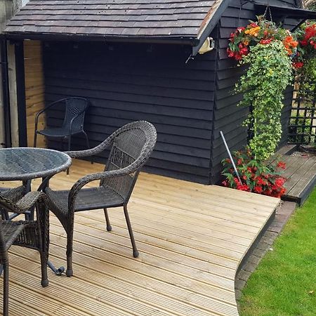 Riverside Lodge Pied A Terre Fordingbridge Esterno foto