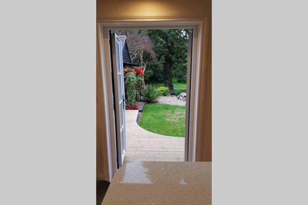 Riverside Lodge Pied A Terre Fordingbridge Esterno foto