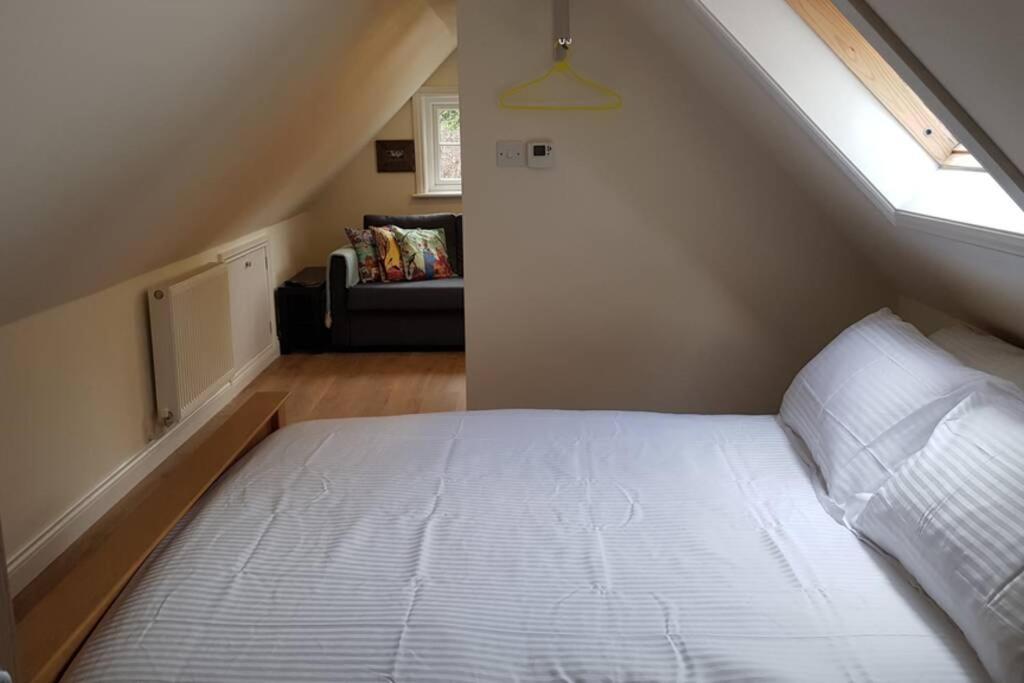 Riverside Lodge Pied A Terre Fordingbridge Esterno foto